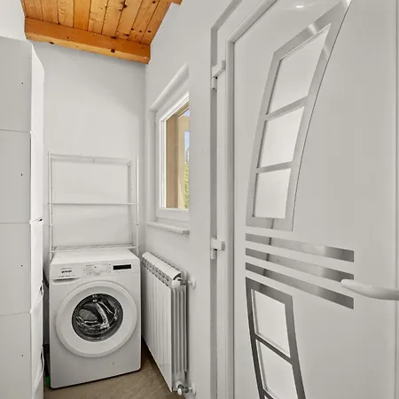 Willa Jacky 2 Near Porec For 4 Persons With 32 M2 Private Pool - Pet Friendly Nova Vas (Porec)