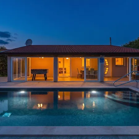 Jacky 2 Near Porec For 4 Persons With 32 M2 Private Pool - Pet Friendly Vila Nova Vas (Porec)